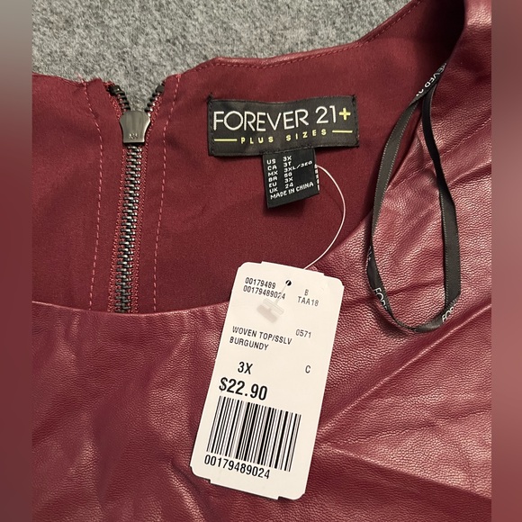 NWT Burgundy Faux Leather Top - Picture 4 of 5